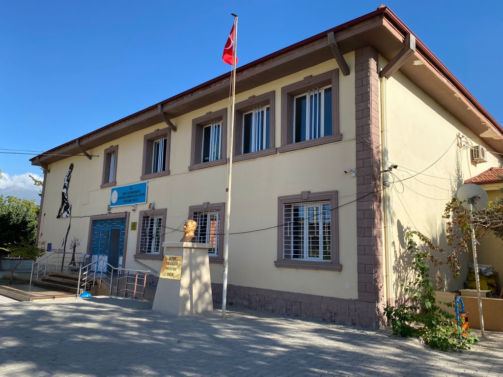 Karaağaç Akdeniz Özel Eğitim Uygulama Okulu II. Kademe Fotoğrafı